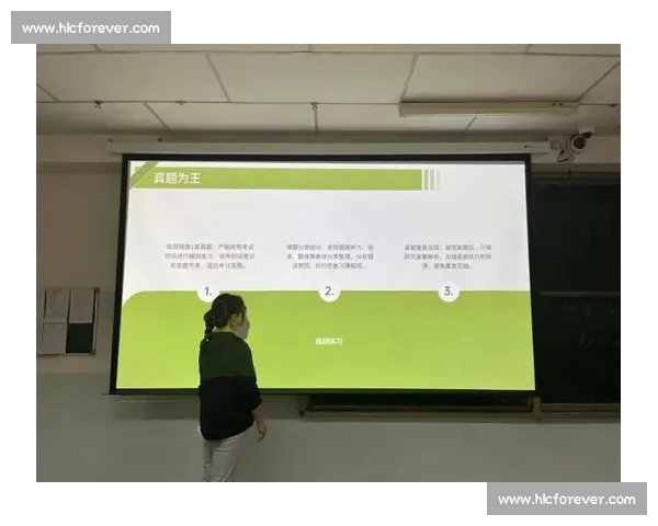 在各类比赛中以英文为核心的表达能力与策略研究与实践探索经验分享